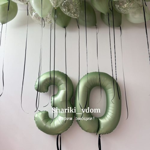 Воздушные шары оливковый сет на юбилей 30 лет сына, парня, мужа, мужчины с цифрами и потолок